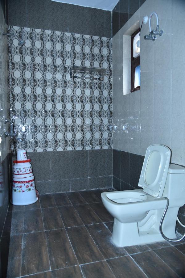 Gopi Dham Hotel Haridwār Esterno foto
