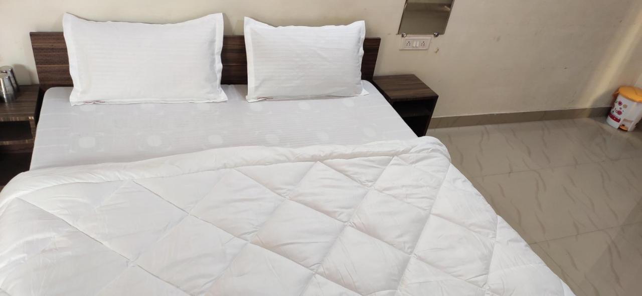 Gopi Dham Hotel Haridwār Esterno foto