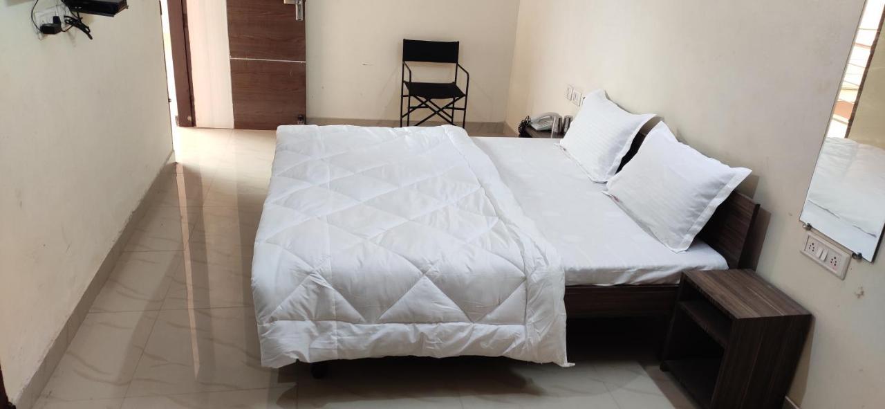 Gopi Dham Hotel Haridwār Esterno foto