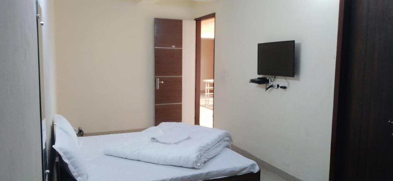 Gopi Dham Hotel Haridwār Esterno foto